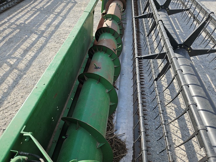 2002-john-deere-925f-image-11