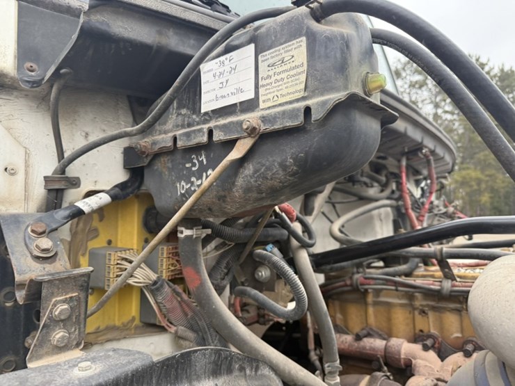 2002-caterpillar-3126-image-21