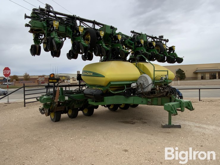 2010-john-deere-dr18-image-3