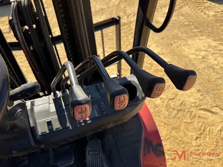 2022-hangcha-cd35-xw97f-straight-mast-forklift-image-13