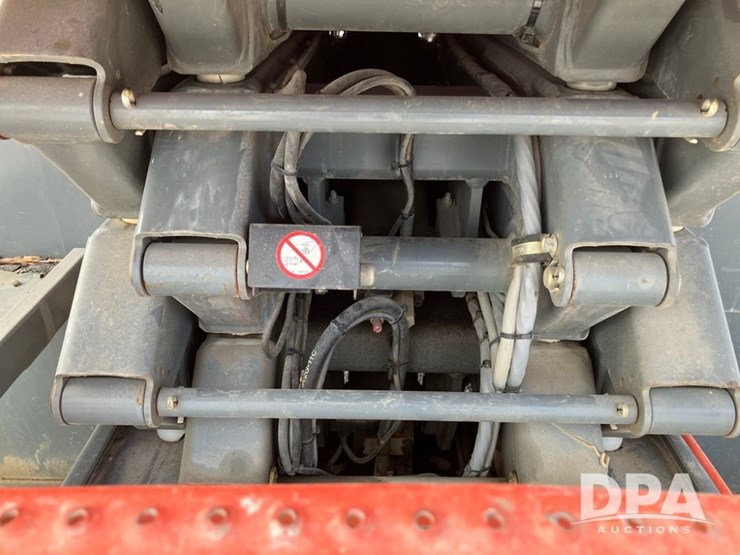 2017-skyjack-sj6826rt-image-10