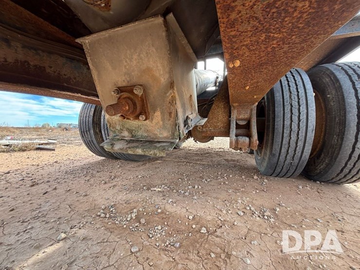 1998-daco-trailer-corp.-dry-tender-trailer-(gp12101,-unit-793)-image-33