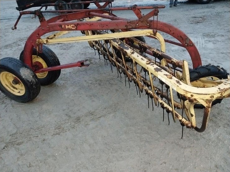 new-holland-256-image-4