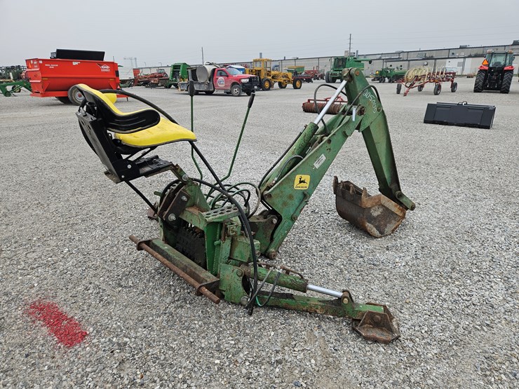#205005-•-john-deere-backhoe-attachment-image-4