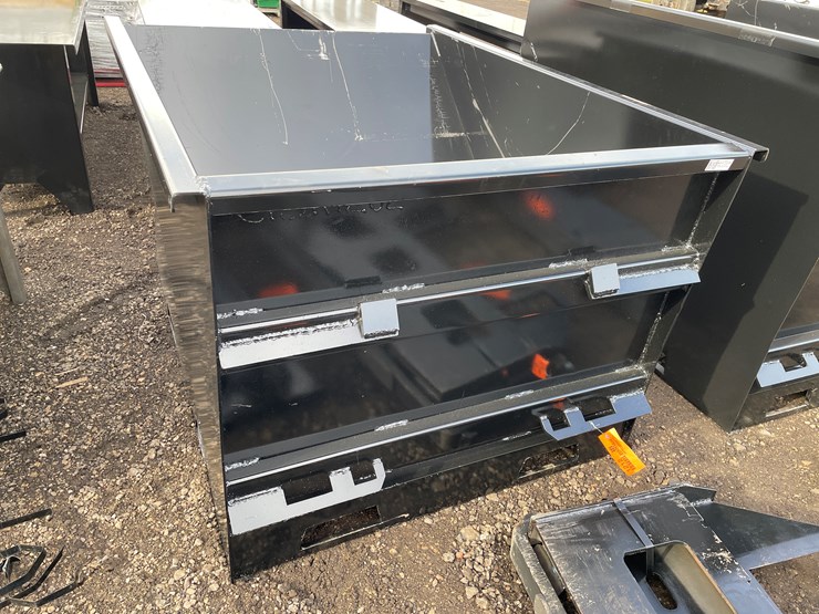 #1212-•-steel-skidsteer-hopper-with-pockets-image-2