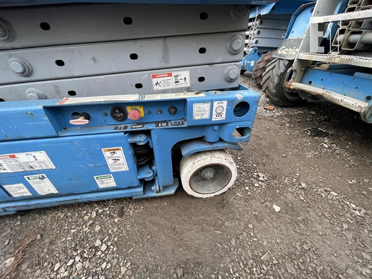 genie-gs1930-image-7