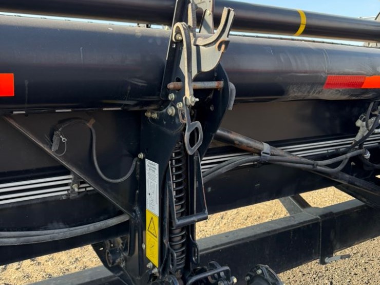 2016-mac-don-fd75-image-7