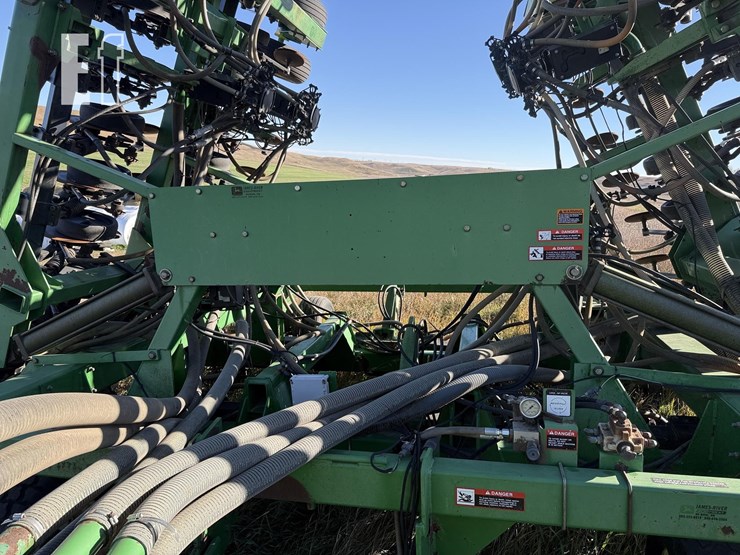 john-deere-1850-image-8