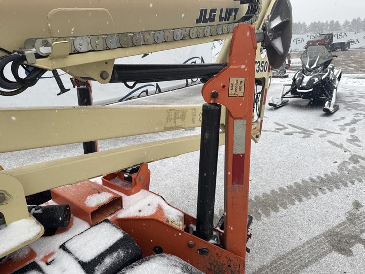 2018-jlg-t350-image-19