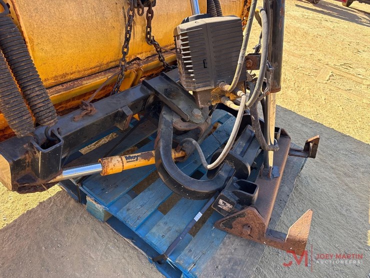 meyer-ag-8.0-snow-plow-image-6