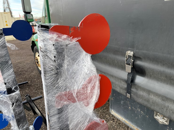 #1231-•-dueling-pistol-tree-target-image-4