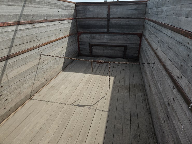 #203458-•-heider-box-wagon-image-3