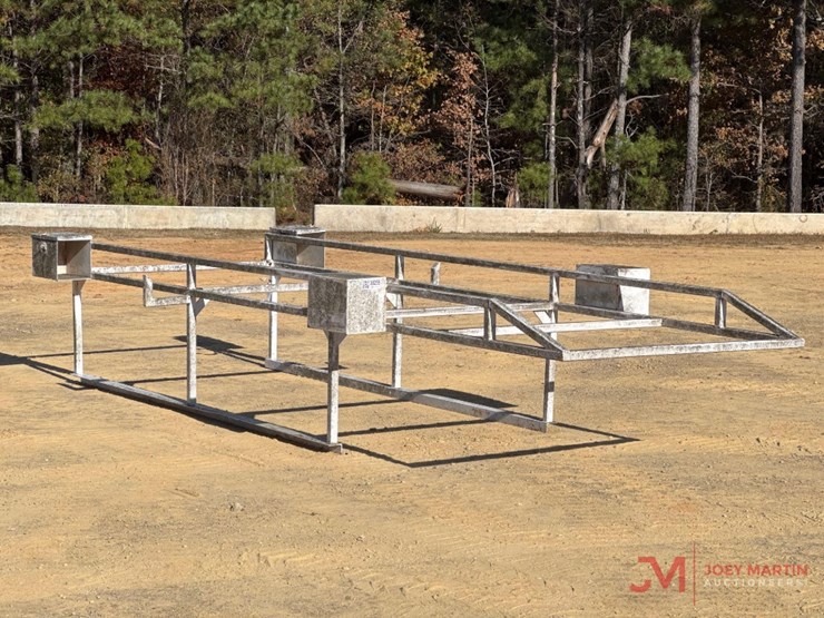 truck-ladder-rack-image-1