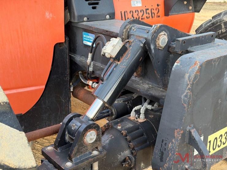 2015-jlg-g6-42a-image-27