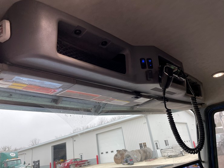 #1059-•-2021-mack-gr104b-quad-axle-dump-truck-(title-in-delay)-image-59