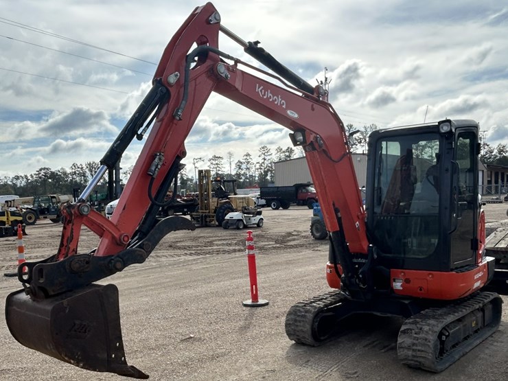 2023-kubota-kx040-4-image-6