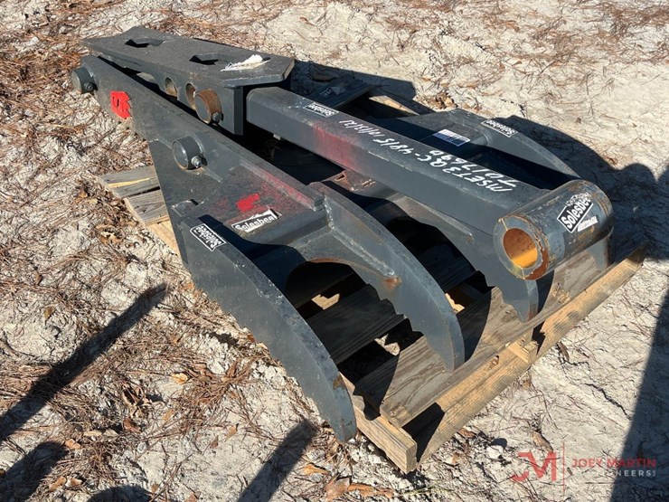 solesbee's-4-finger-excavtor-thumb-w/-hydraulic-cylinder-image-3