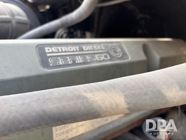 2006-freightliner-day-cab-truck-(gp12099,-unit-802)-image-60