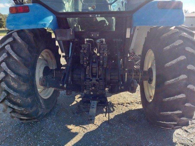 2003-new-holland-ts110-image-6