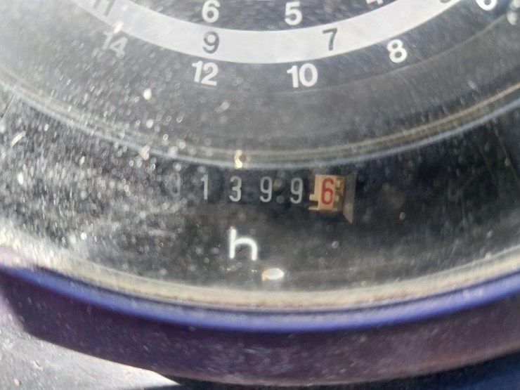 john-deere-2040-image-10