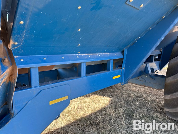 2003-kinze-850-image-14