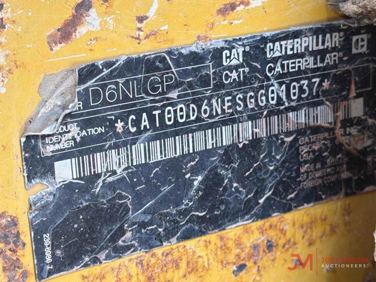 2019-caterpillar-d6n-lgp-image-40