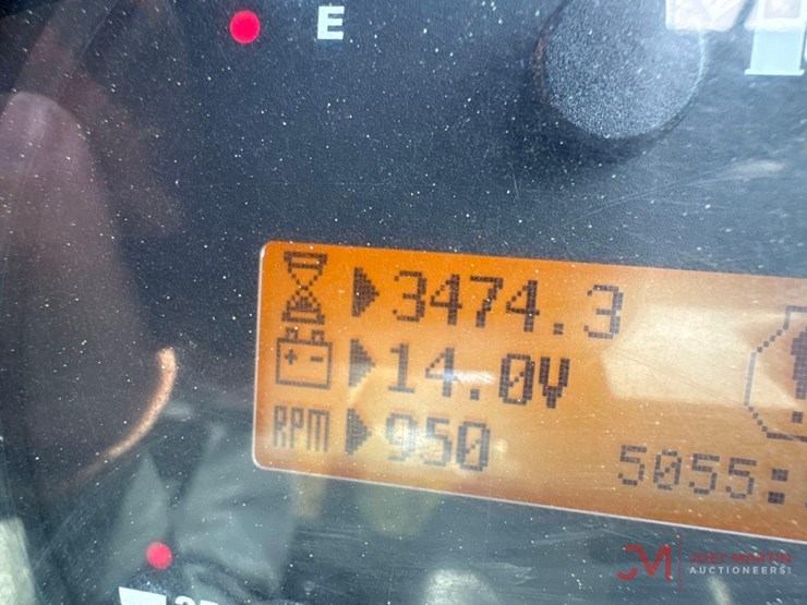 2012-caterpillar-tl642c-image-17