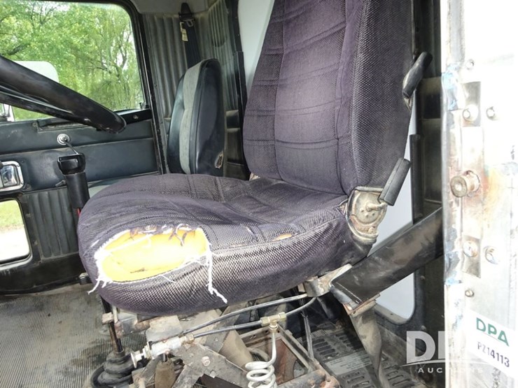 1990-kenworth-liquid-nurse-truck-(pz14113)-image-77