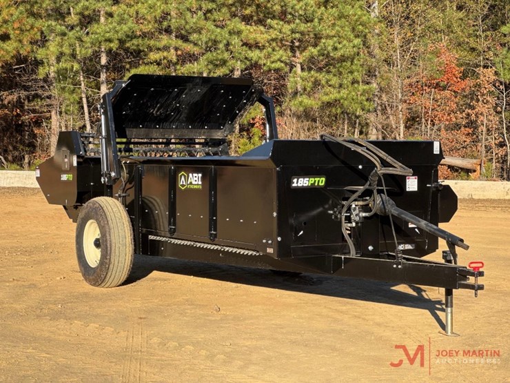 abi-185pto-pull-type-manure-spreader-image-1