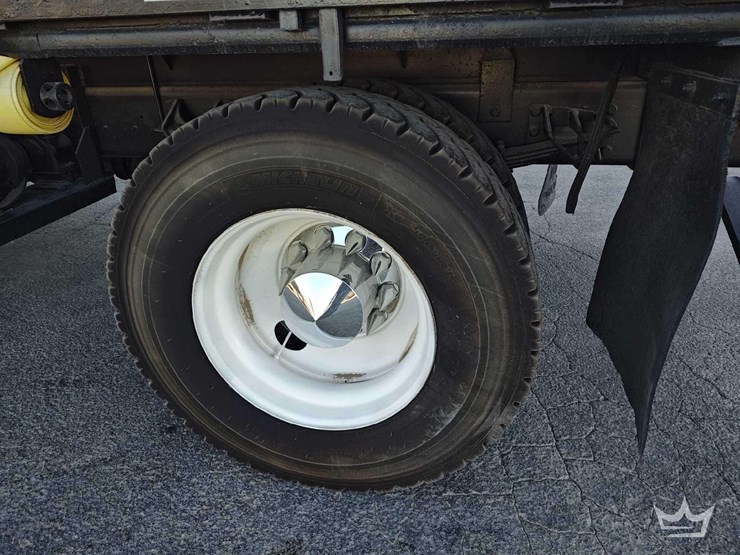 2011-international-durastar-4300-image-22