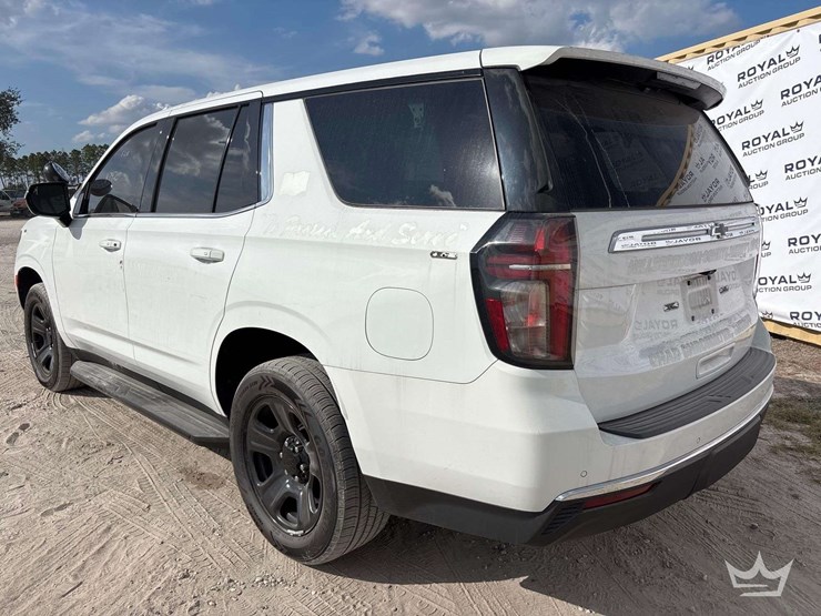 2023-chevrolet-tahoe-image-4