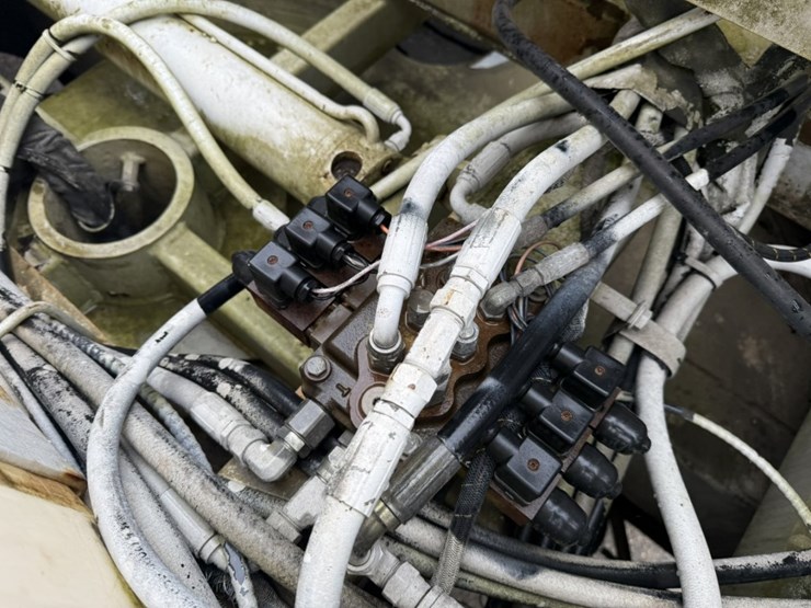 2002-caterpillar-3126-image-66