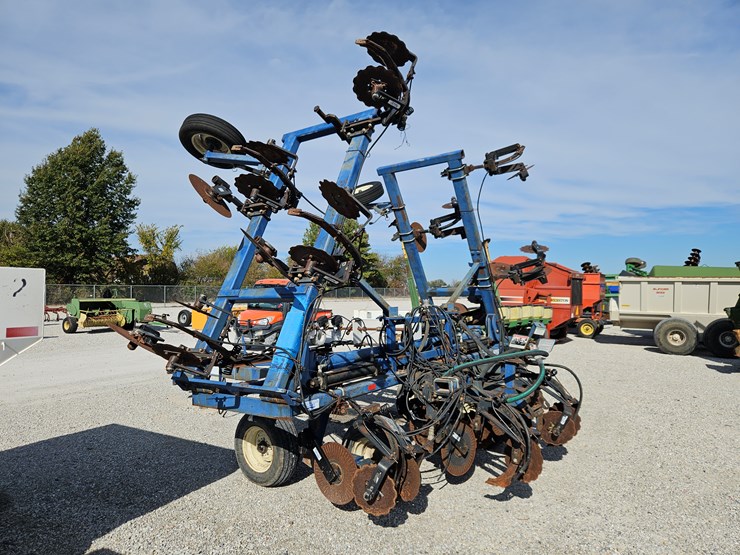 #197841-•-1997-blu-jet-aa-applicator-image-7