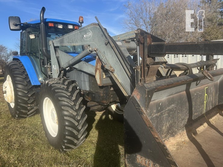 2003-new-holland-tm120-image-10