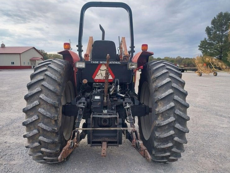 case-ih-5130-image-6