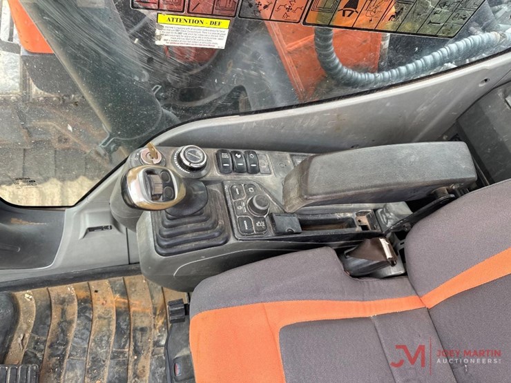 2018-doosan-dx140-lc-5-image-22