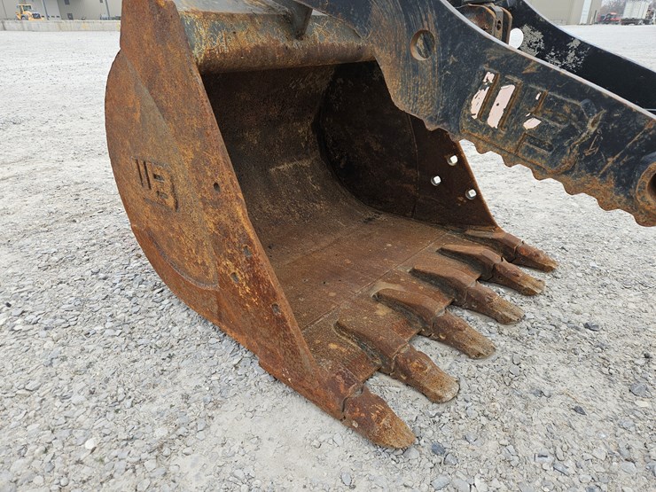 2022-komatsu-pc88mr-11-image-2