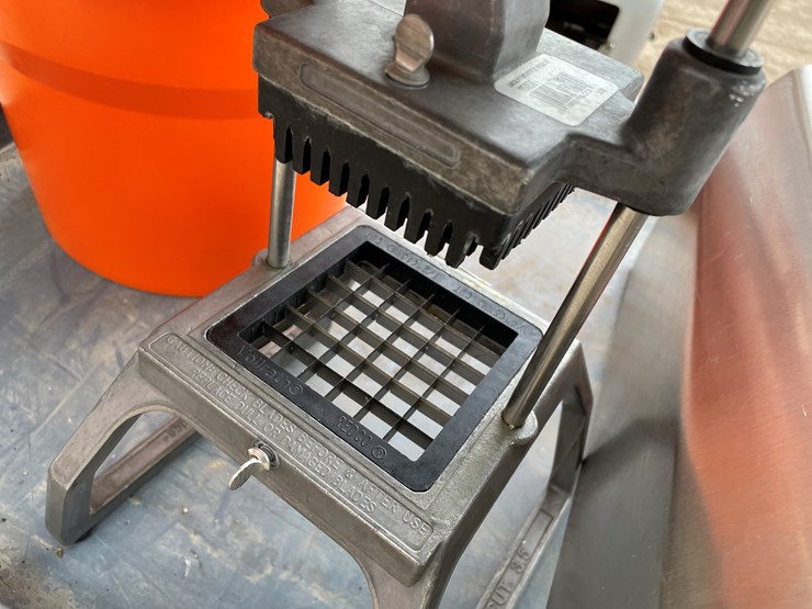 #3022-•-silverware-holder,-industrial-food-chopper-and-more-image-3