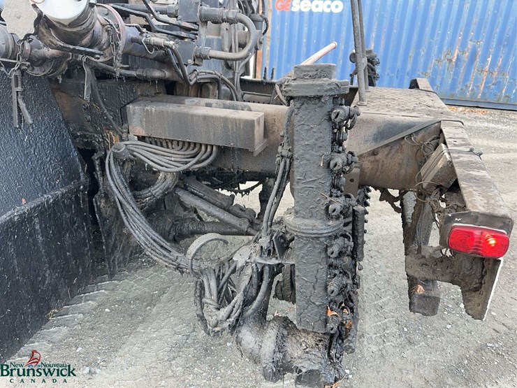 1999-international-2574-image-18