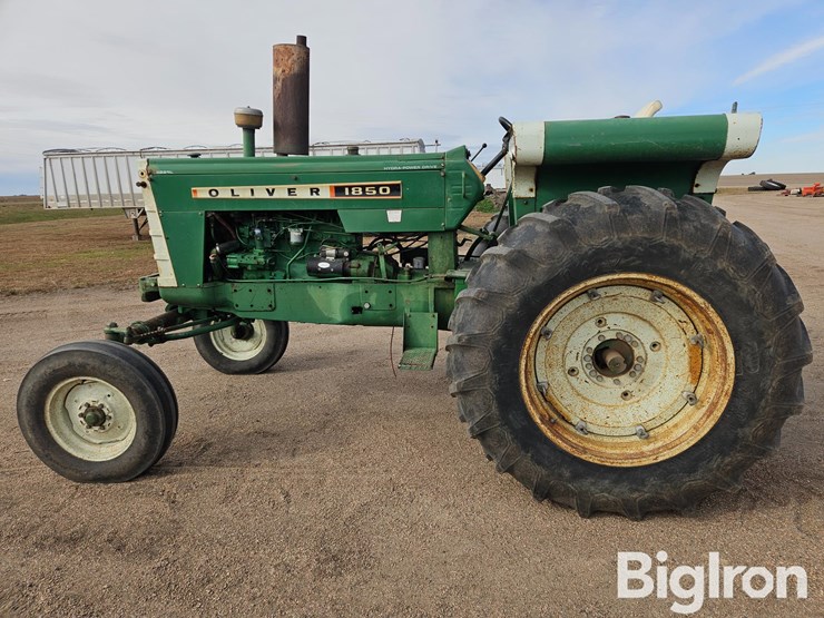 1966-oliver-1850-image-8