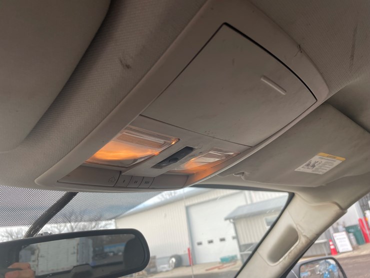 2005-jeep-grand-cherokee-laredo-image-32