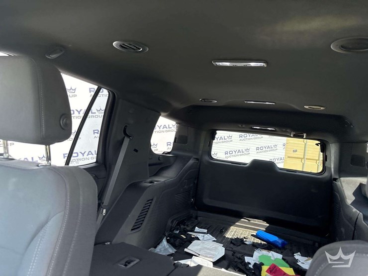 2023-chevrolet-tahoe-image-20