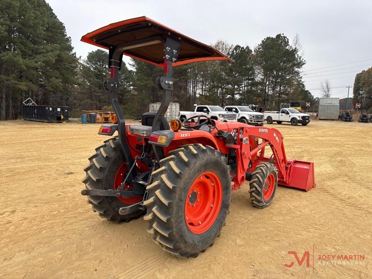 2017-kubota-l4701-image-2