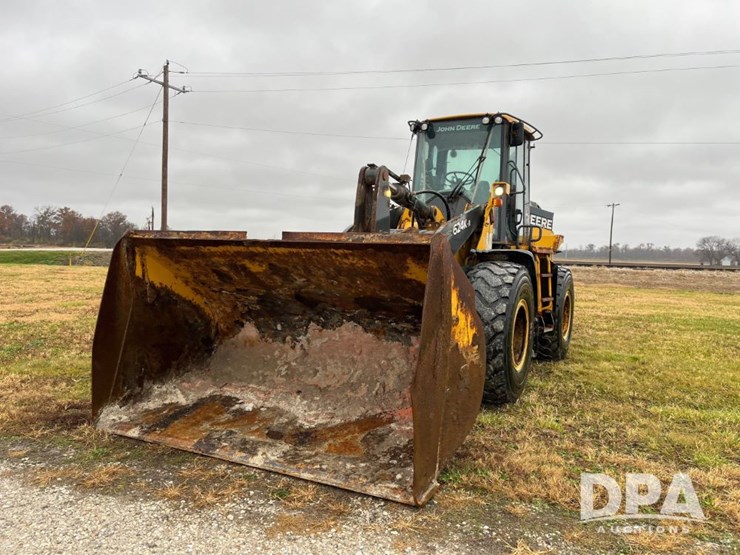 2017-deere-624k-image-2