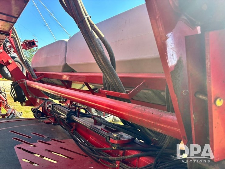 2012-case-ih-1240-image-52