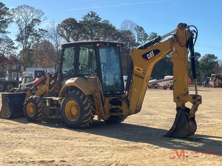 2017-caterpillar-420f-it-image-3