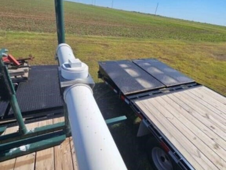 new-escoba-cattle-oiler-scrubber-image-3