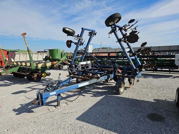 #197841-•-1997-blu-jet-aa-applicator-image-1