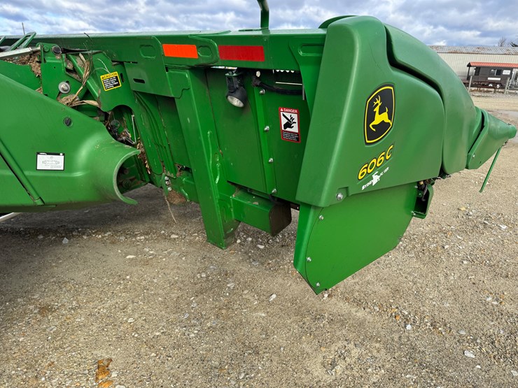 john-deere-606c-image-6