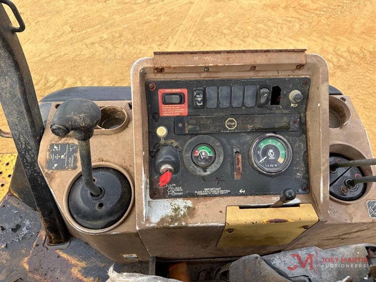 1998-deere-310e-image-22